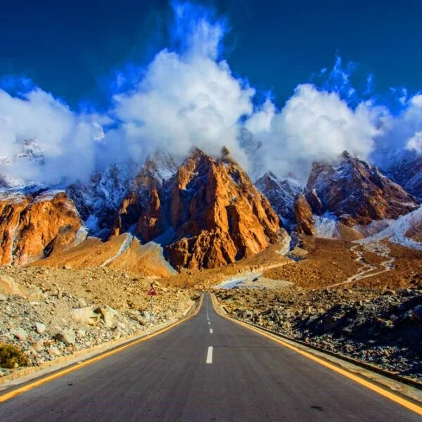 🏔️ 5 Days Hunza Valley Tour Package – From Multan | TrippyTrips